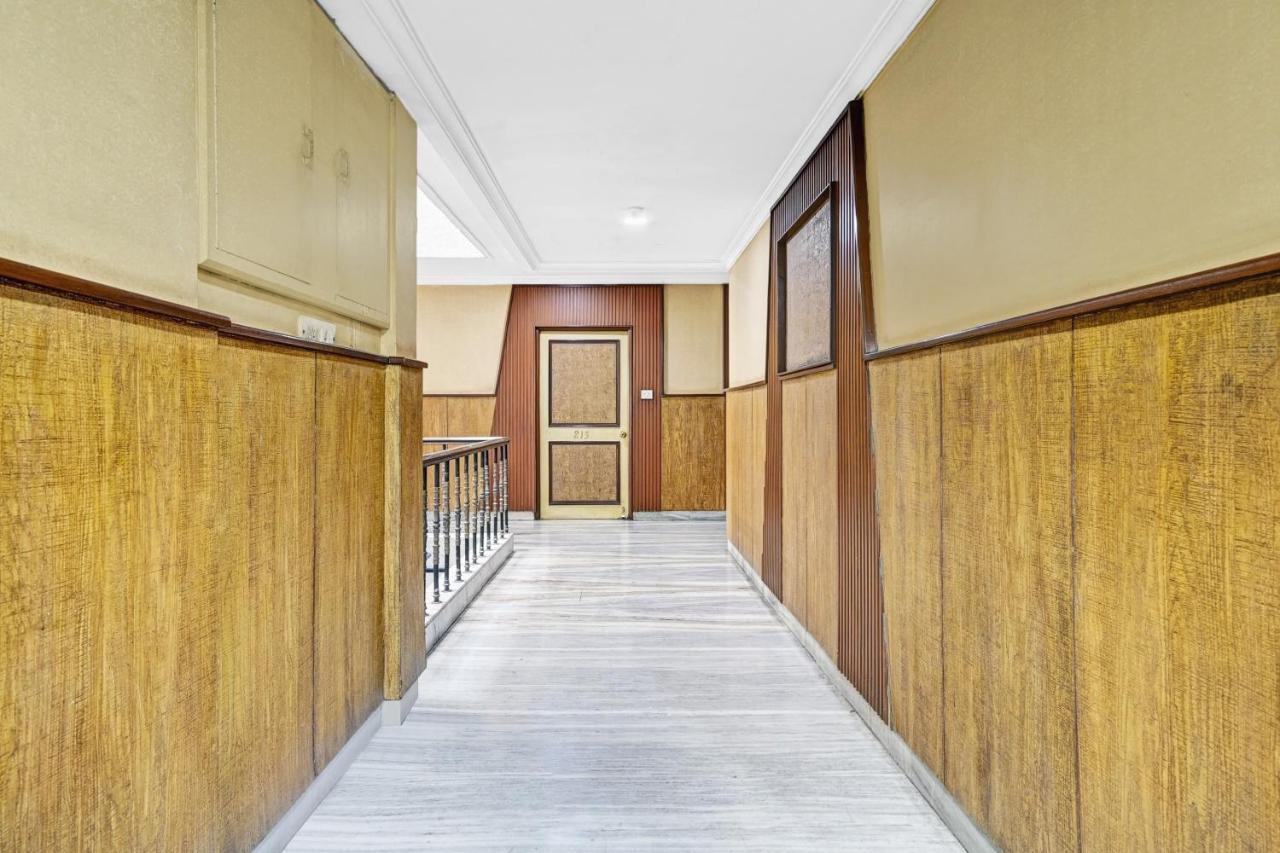 Super Townhouse Oak Hotel Belsons Taj Mahal Secundurabad Buitenkant foto