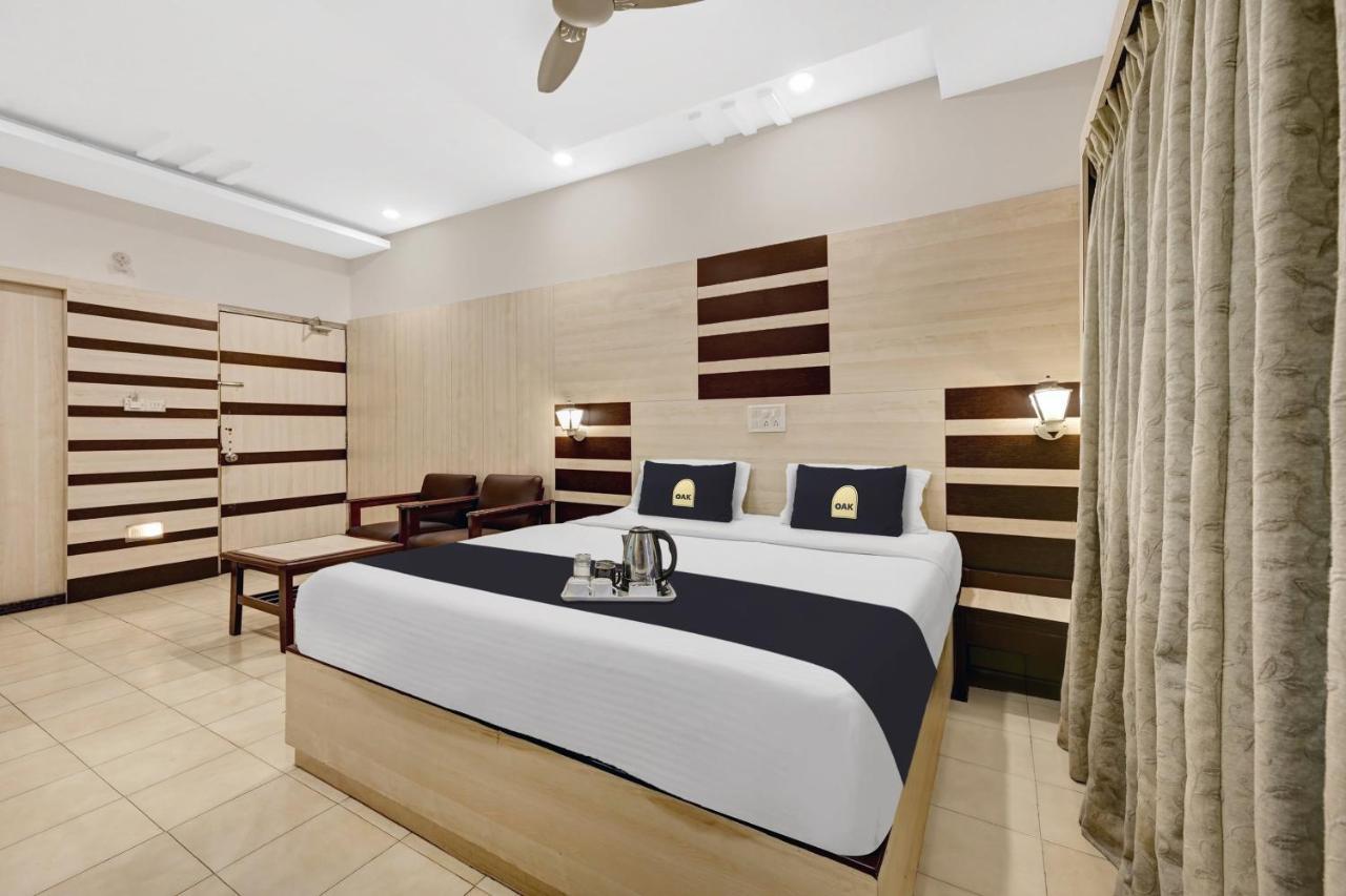 Super Townhouse Oak Hotel Belsons Taj Mahal Secundurabad Buitenkant foto