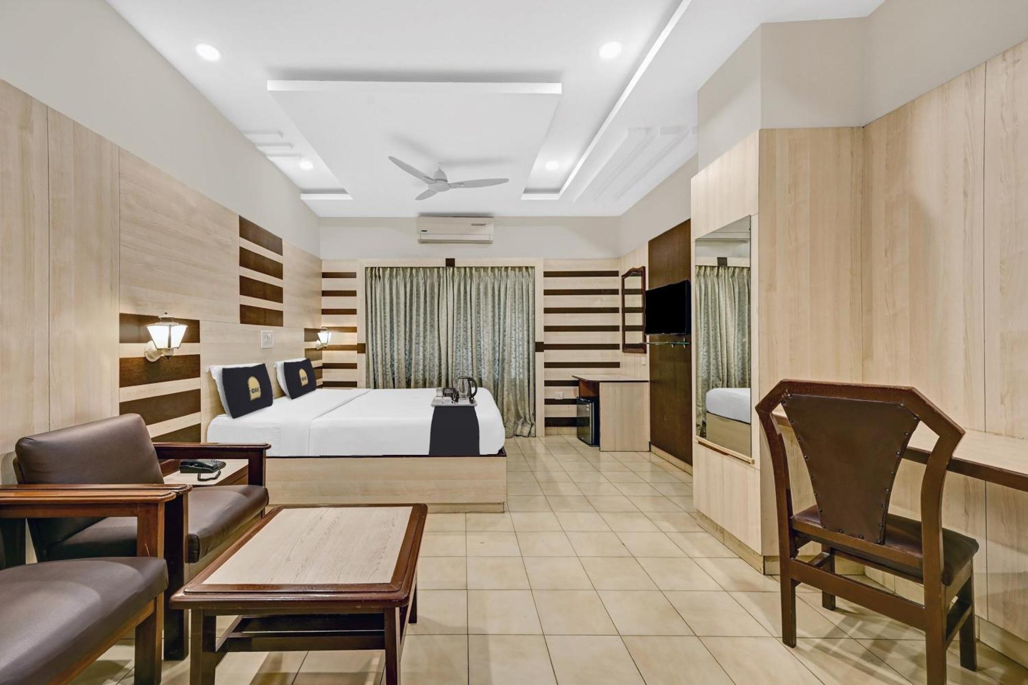 Super Townhouse Oak Hotel Belsons Taj Mahal Secundurabad Buitenkant foto